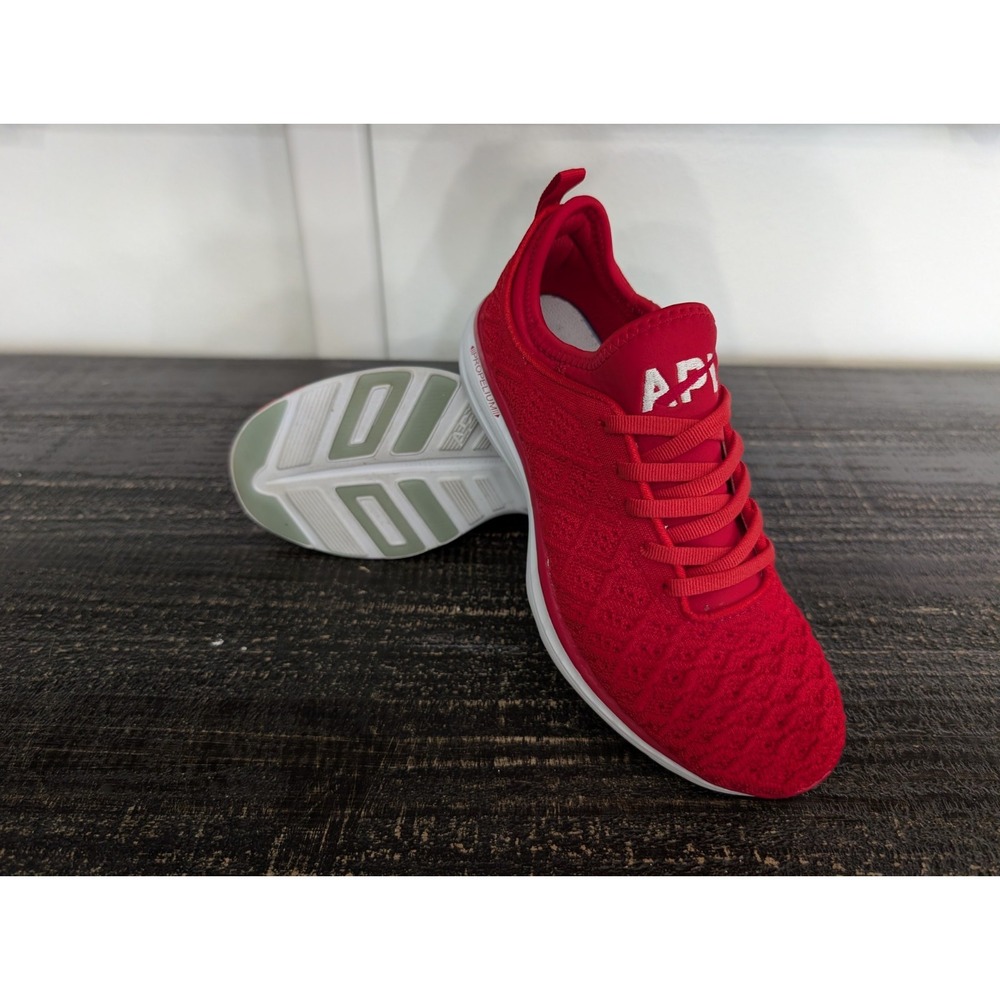 APL TechLoom Phantom Red Knit Running Shoes Sneakers Womens 7.5 Immaculate